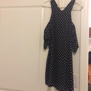 Black and White Cold Shoulder Shift Dress